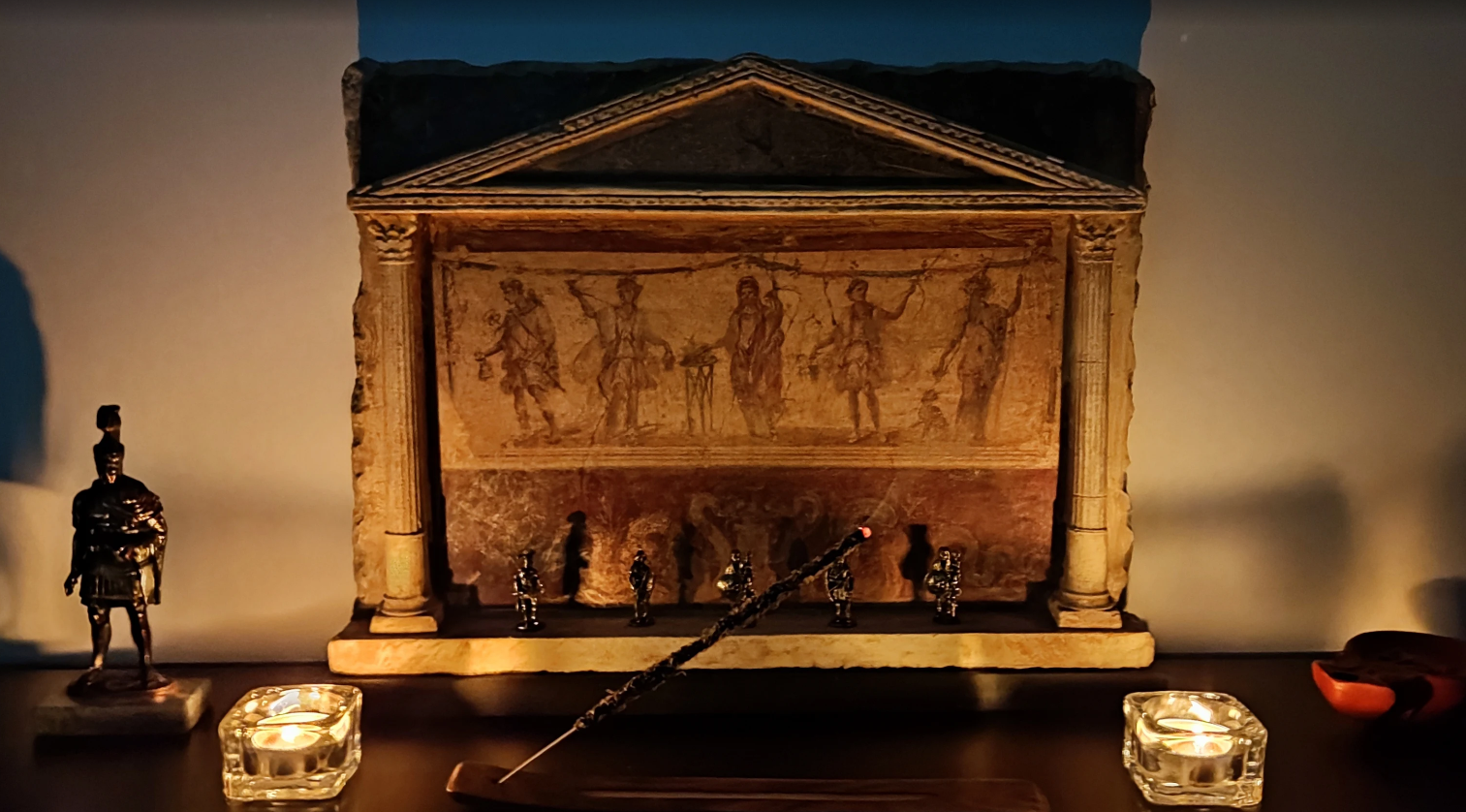 LARARIUM POMPEYANO UNICO - Imagen 2