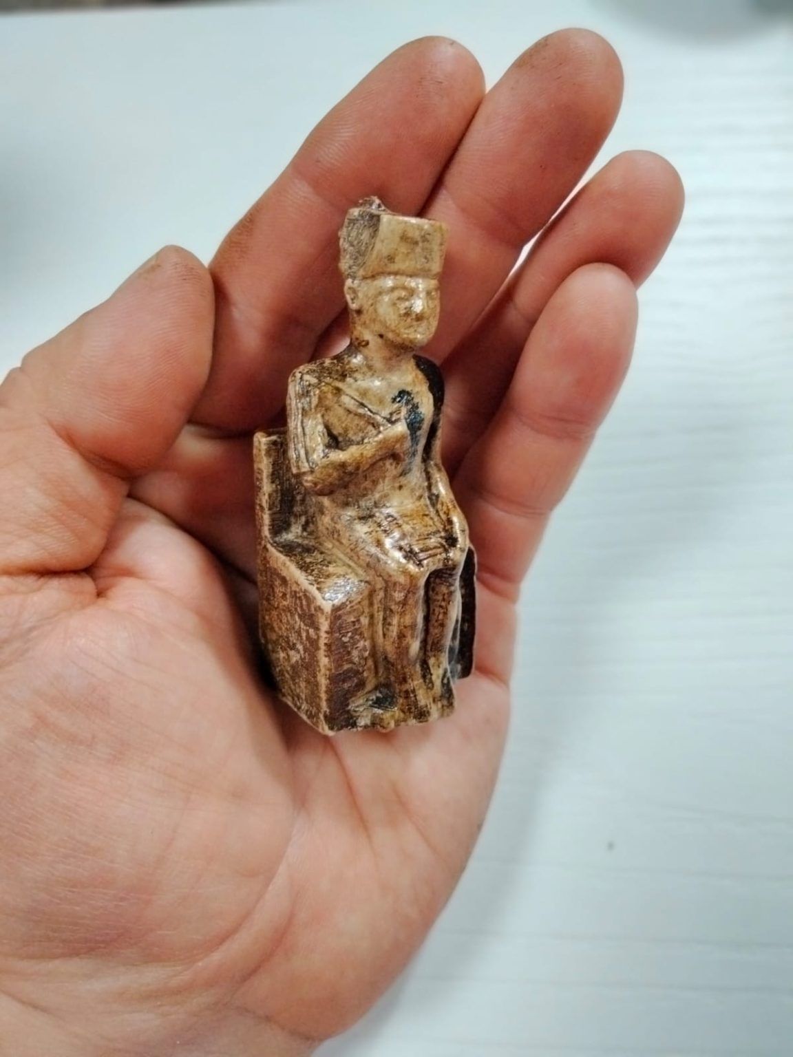 FARAON KHUFU, más conocido como KEOPS | TEPLVM REPLICAS ARQUEOLOGICAS