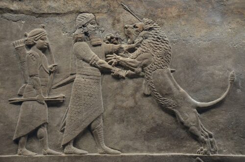 Réplica Arqueológica: Ashurbanipal y el León – Colección TEPLVM